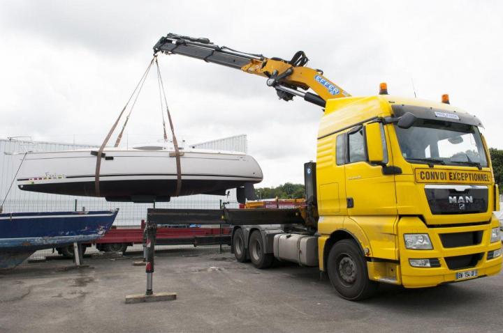 Nous sommes spécialisés dans le levage de bateaux depuis plus de 20 ans.